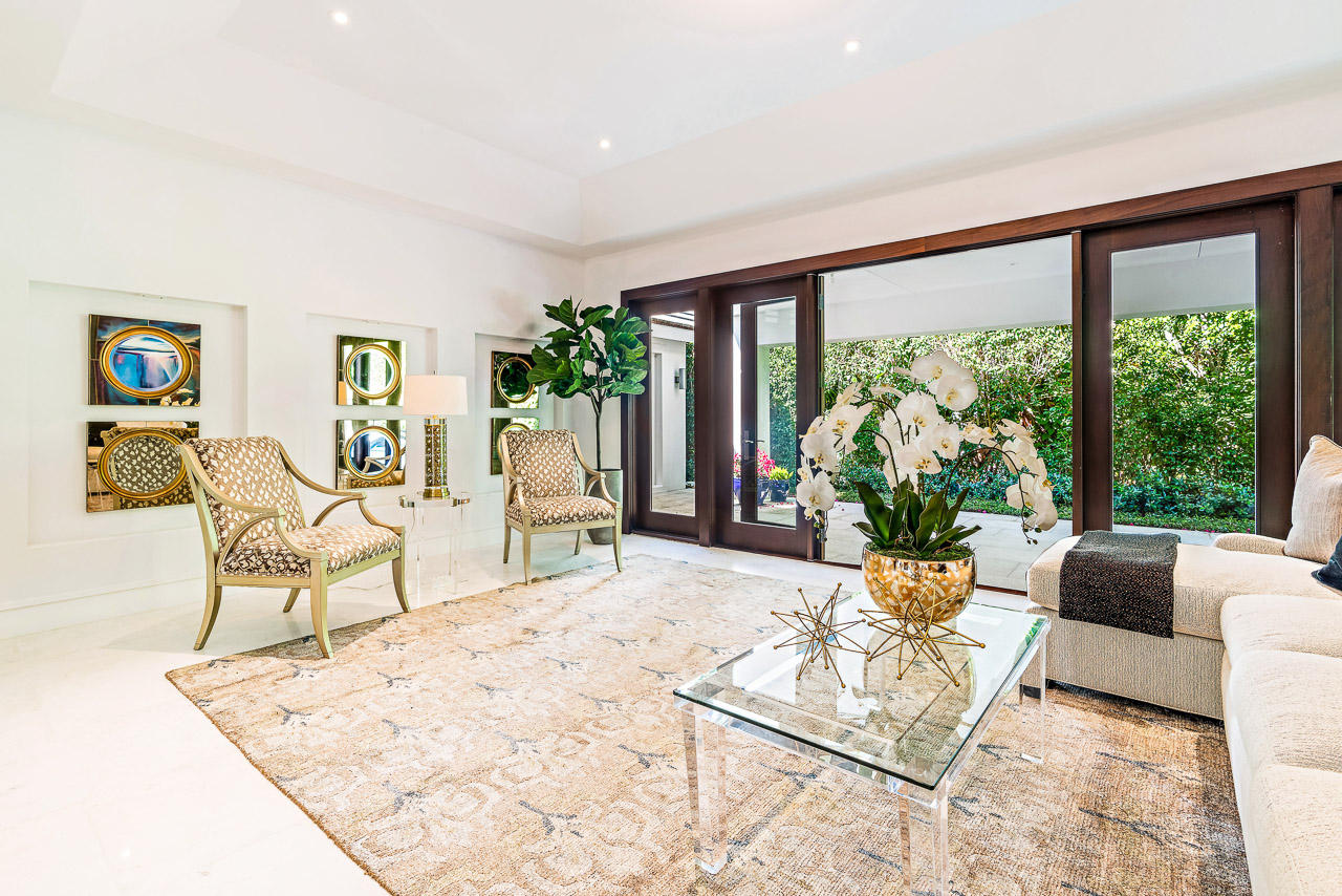 El Encanto 2 - Residential