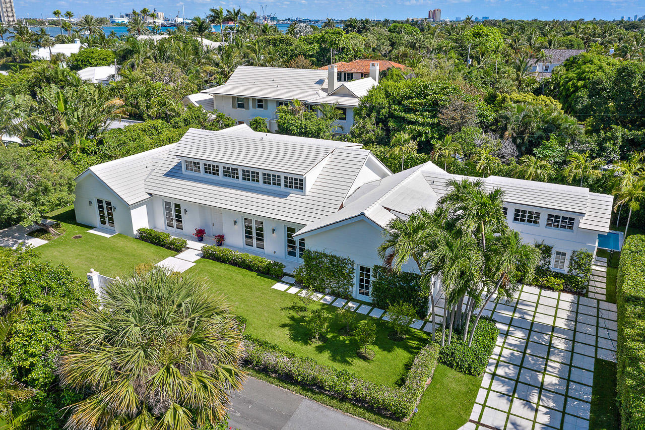 El Encanto 2 - Residential