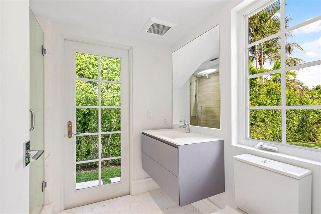 El Encanto 2 - Residential