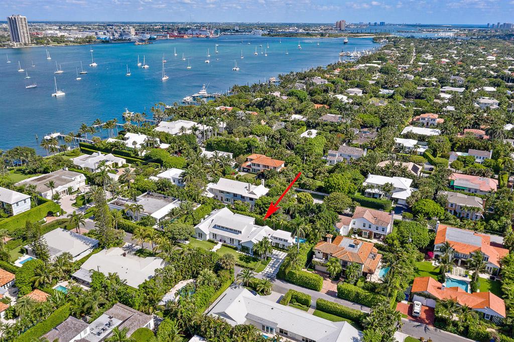 El Encanto 2 - Residential