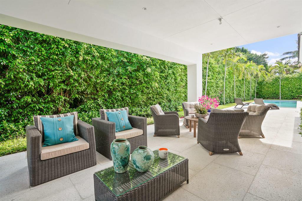 El Encanto 2 - Residential