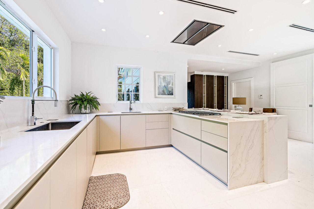 El Encanto 2 - Residential