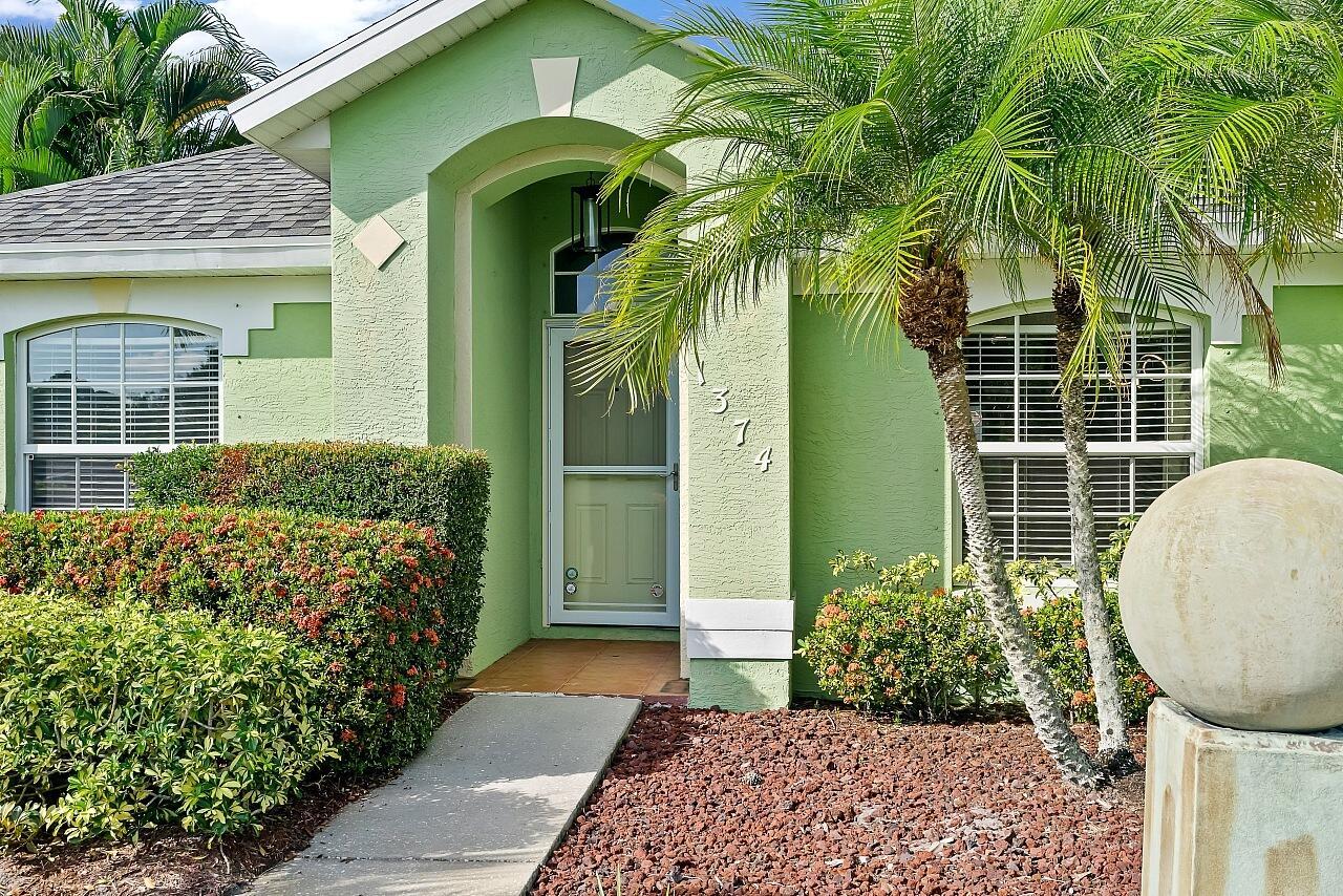 PORT ST LUCIE SECTION 3 - Residential