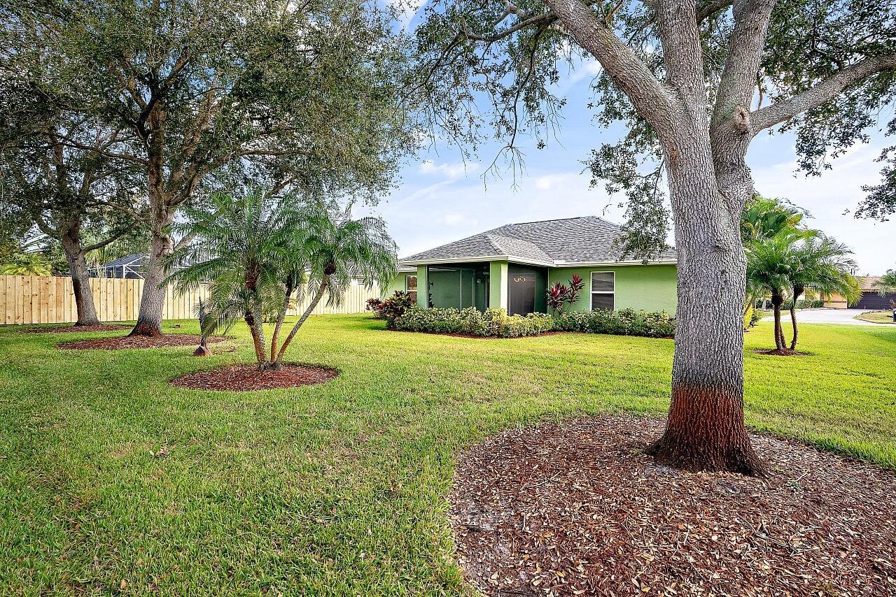 PORT ST LUCIE SECTION 3 - Residential