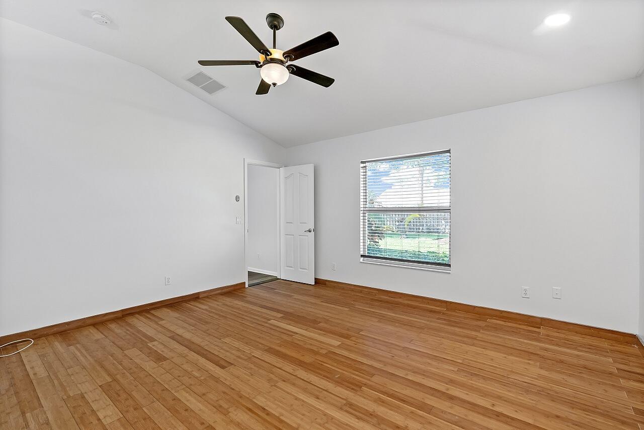 PORT ST LUCIE SECTION 3 - Residential