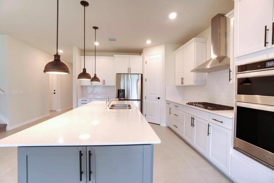 WINDSONG ESTATES - Residential Lease