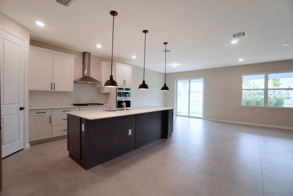 WINDSONG ESTATES - Residential Lease