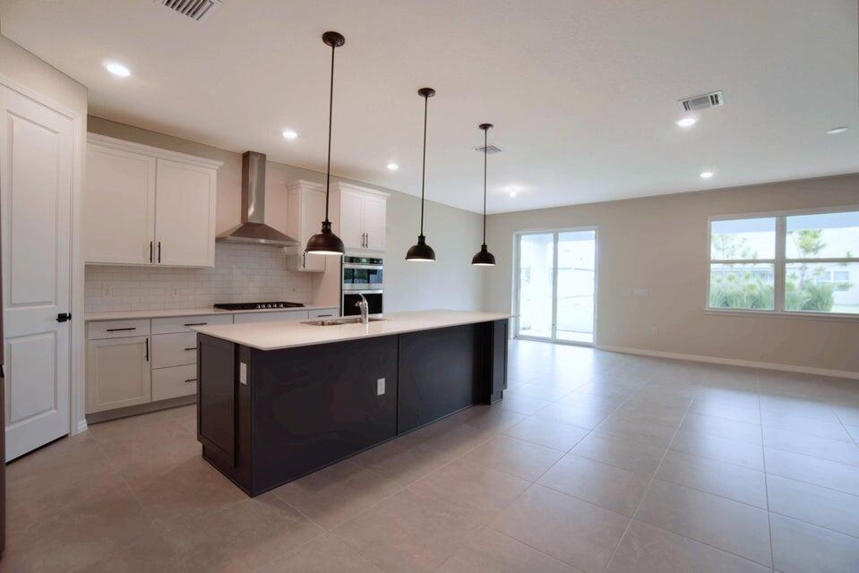 WINDSONG ESTATES - Residential Lease