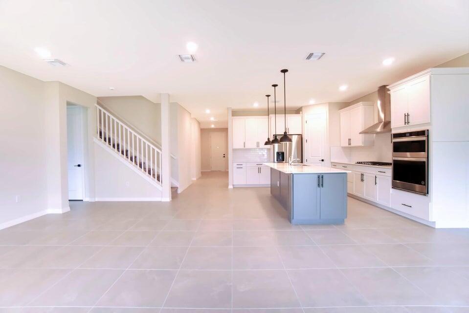 WINDSONG ESTATES - Residential Lease