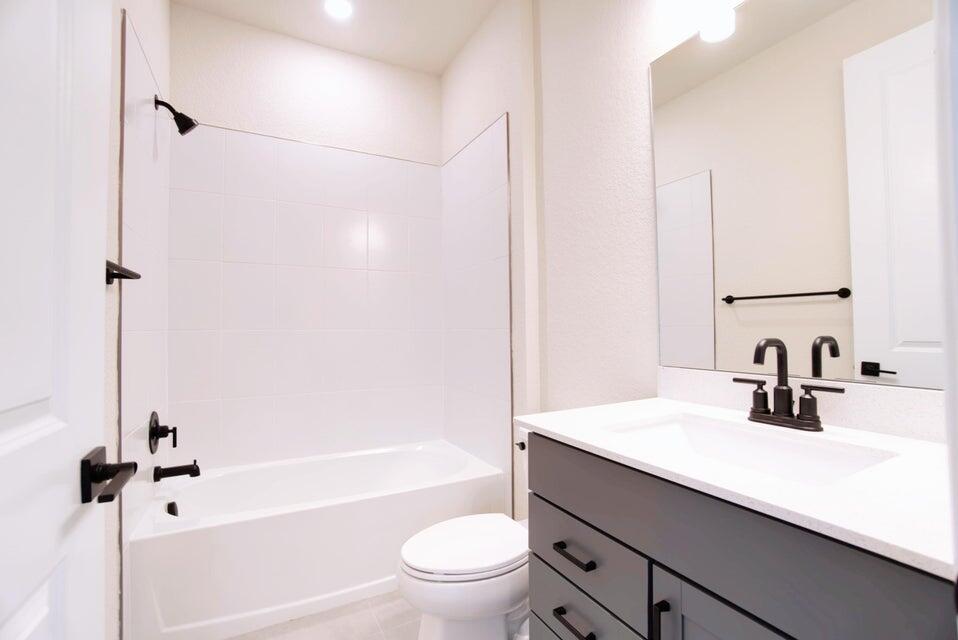 WINDSONG ESTATES - Residential Lease