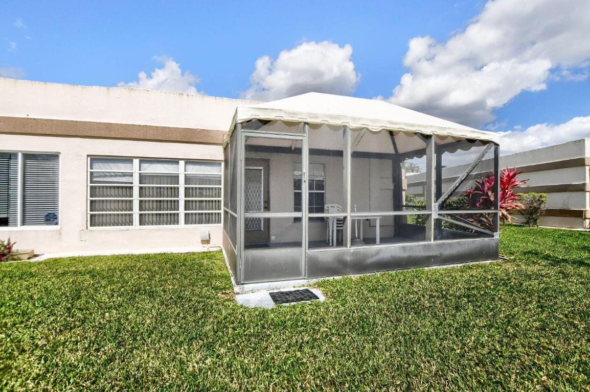 Town Villas - Residential