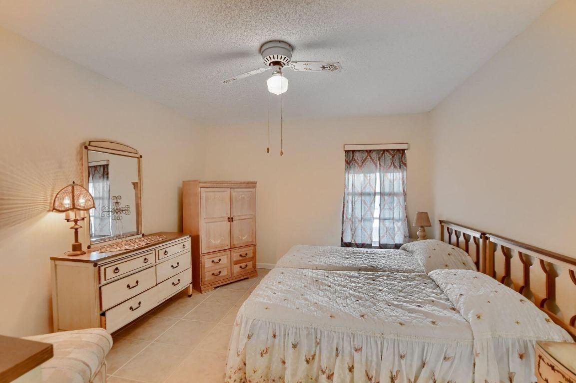 Town Villas - Residential