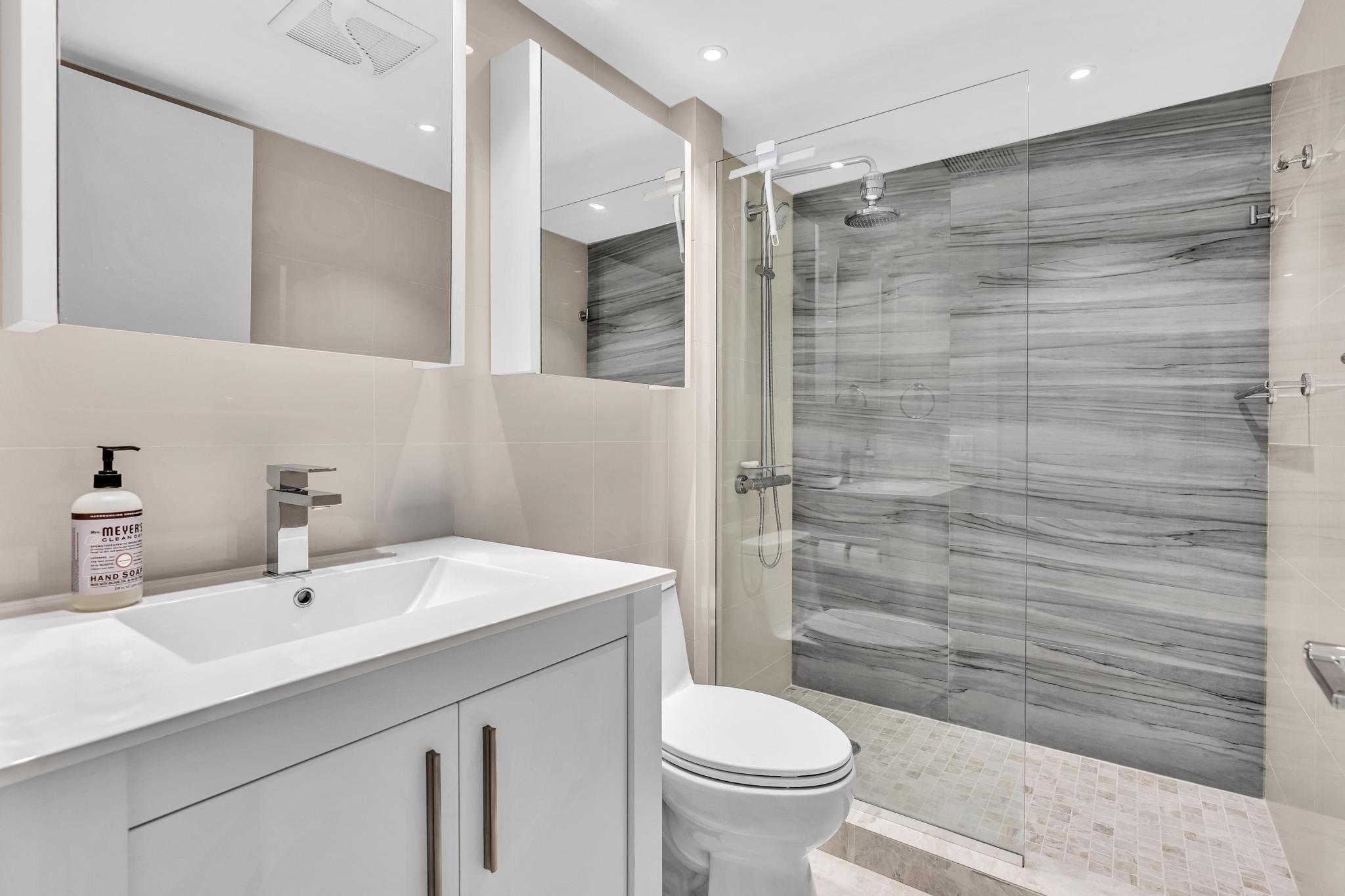 CARRON HOUSE CONDO - Residential