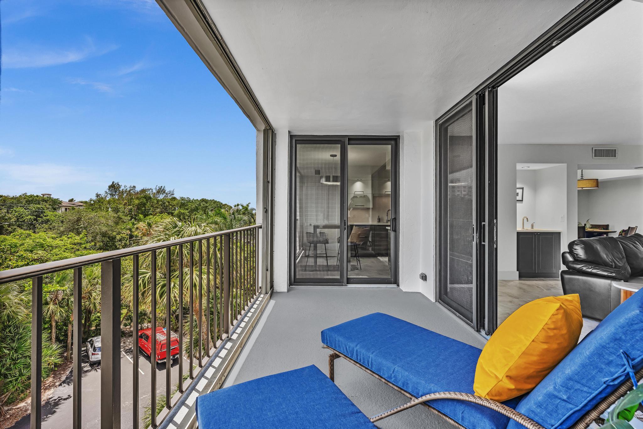 CARRON HOUSE CONDO - Residential