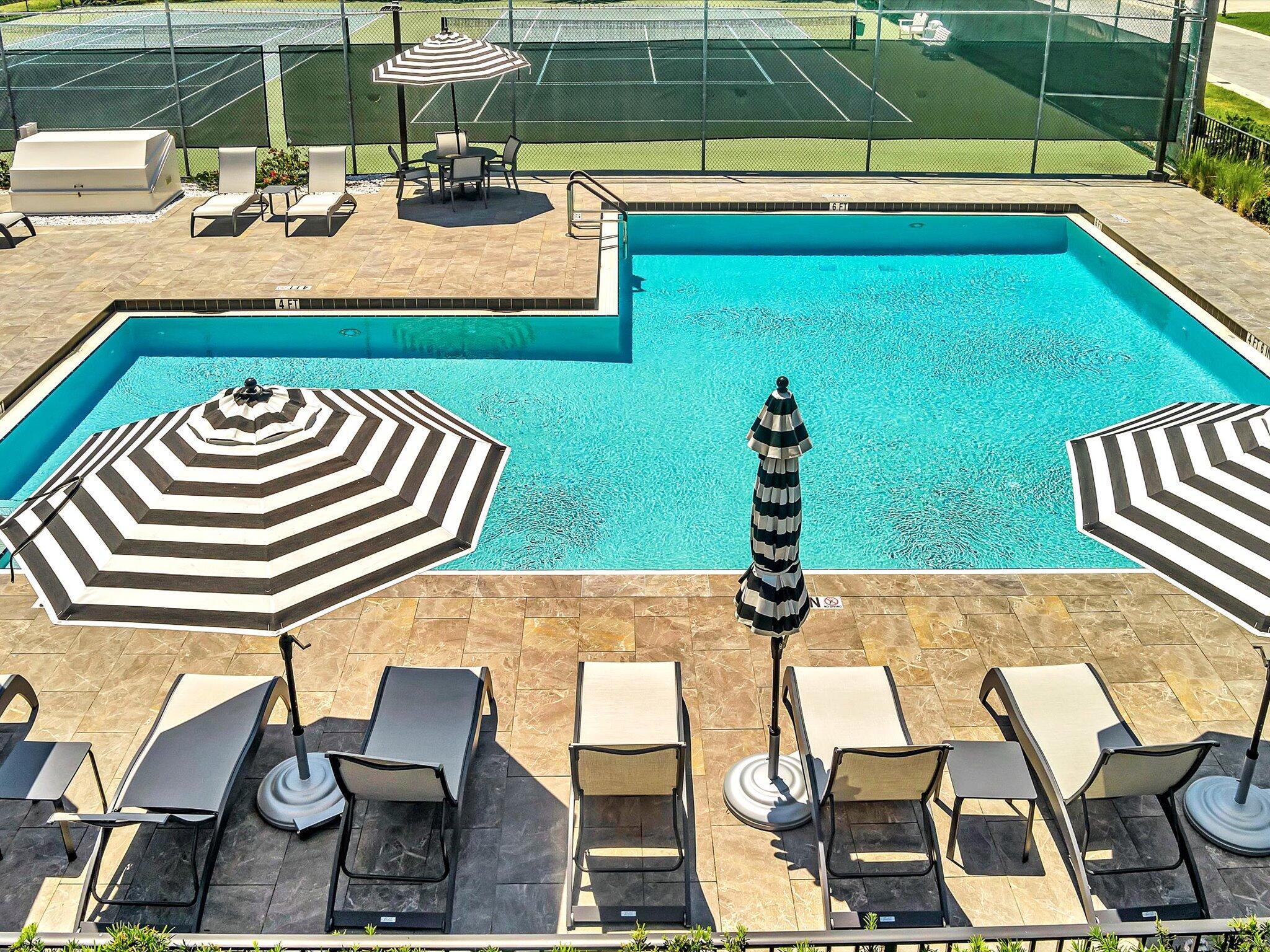 CARRON HOUSE CONDO - Residential