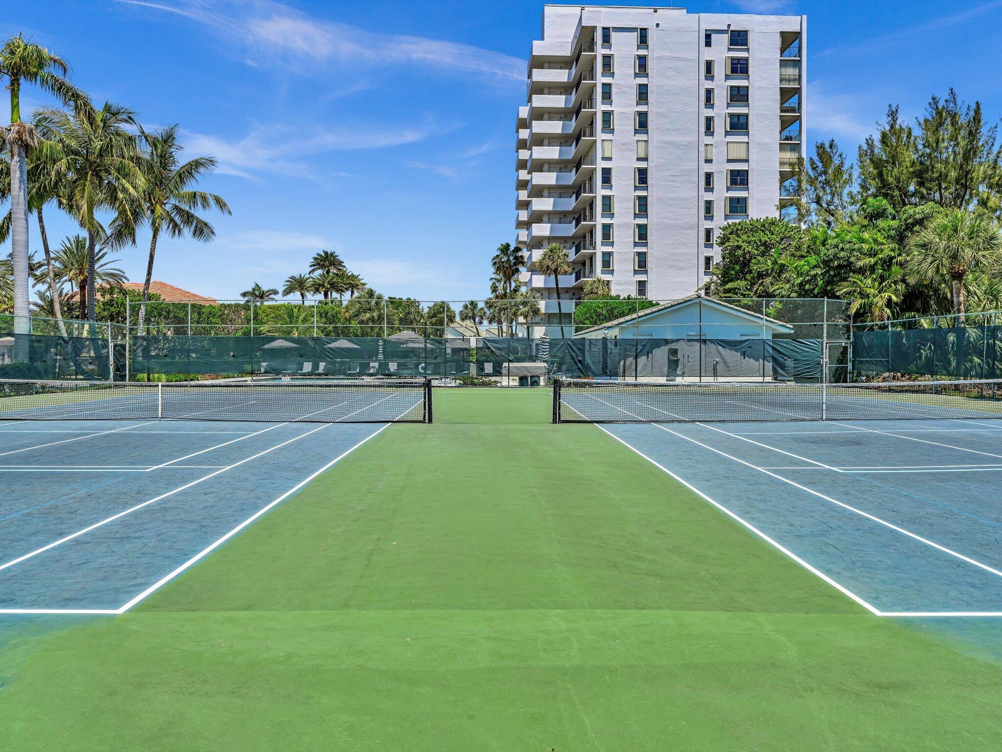 CARRON HOUSE CONDO - Residential