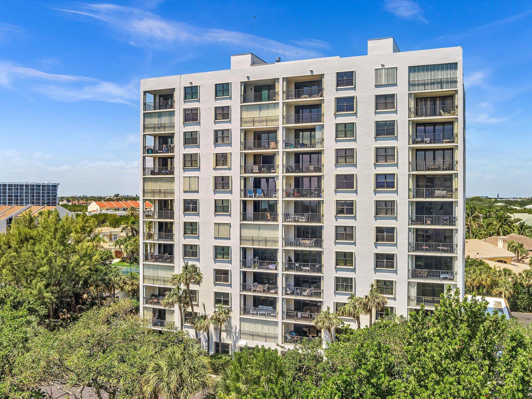 CARRON HOUSE CONDO - Residential
