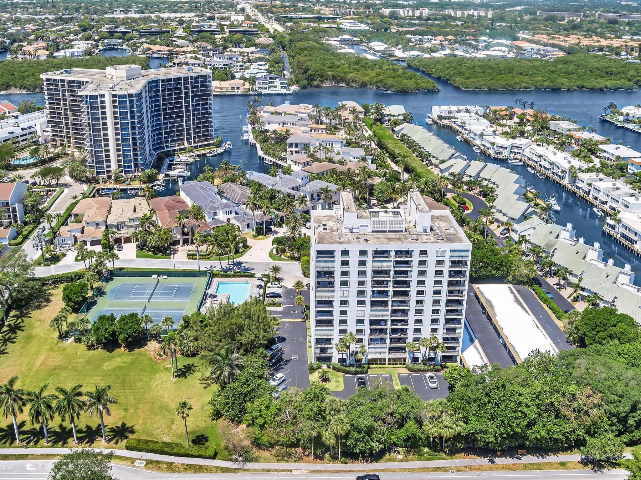 CARRON HOUSE CONDO - Residential