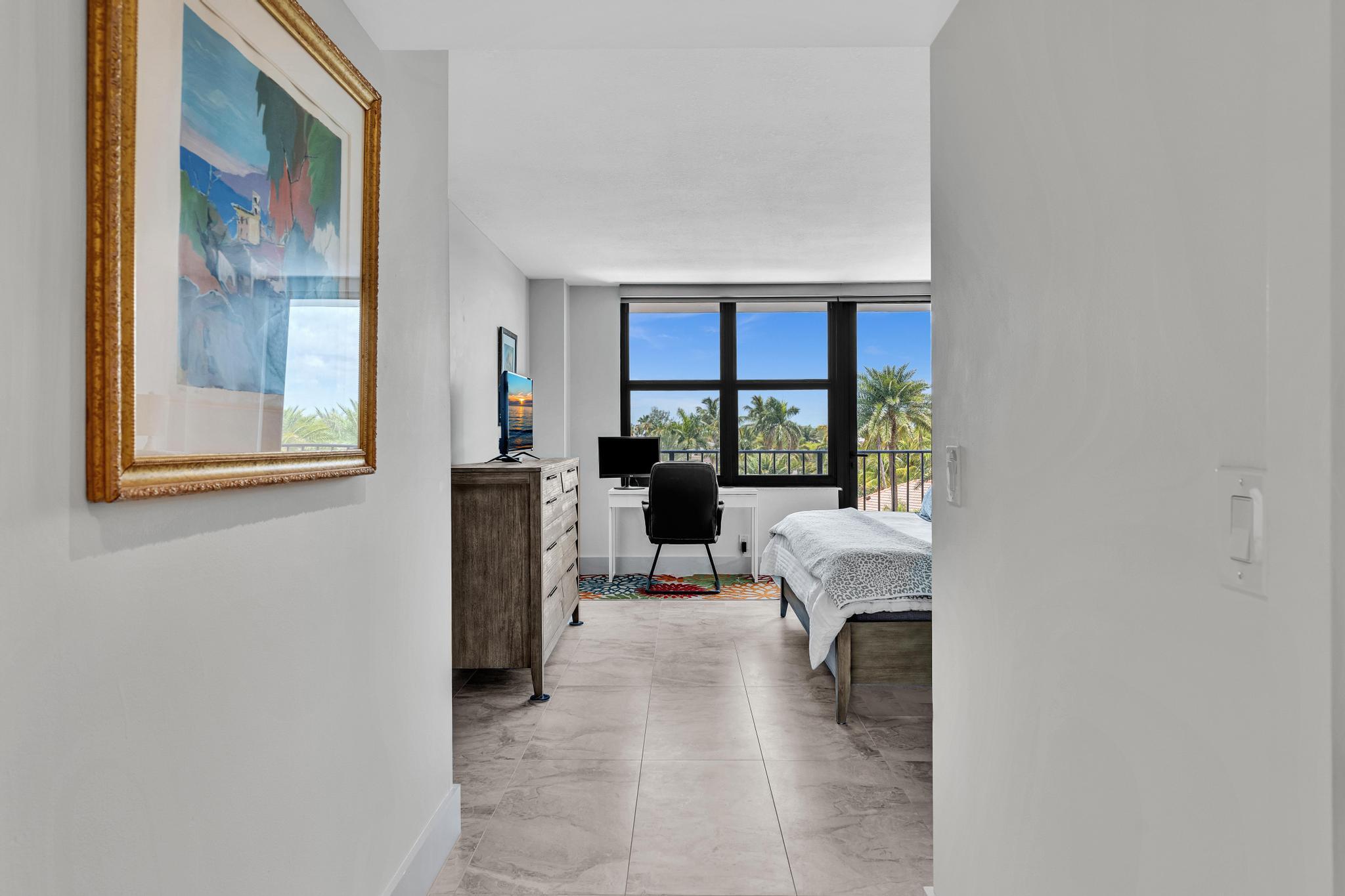 CARRON HOUSE CONDO - Residential