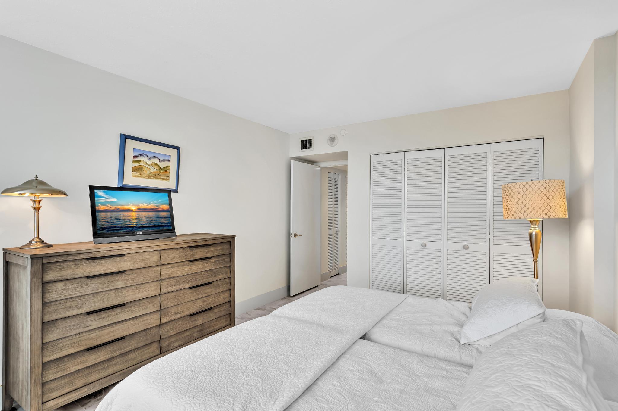 CARRON HOUSE CONDO - Residential