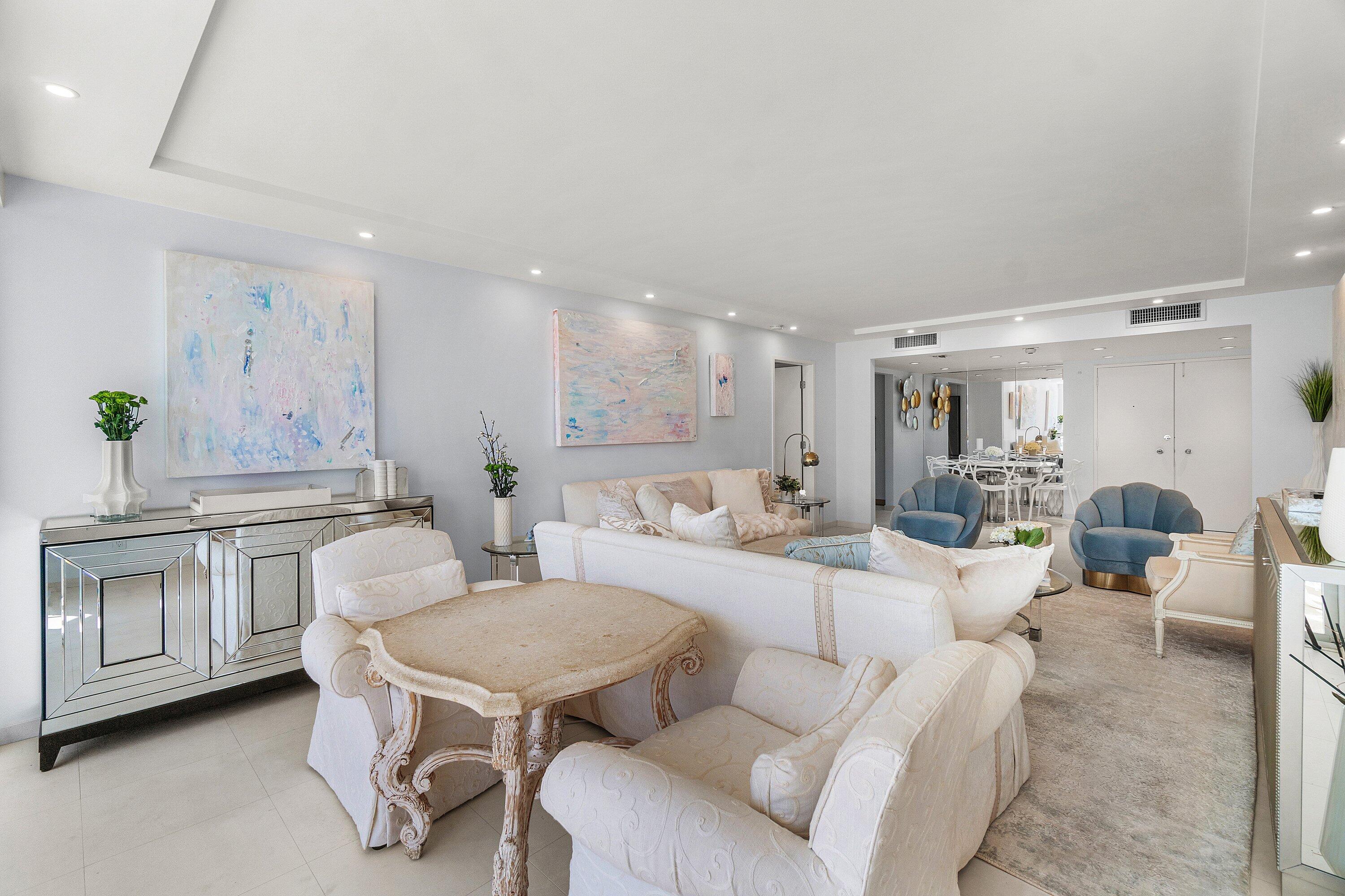 100 Sunrise Avenue 319