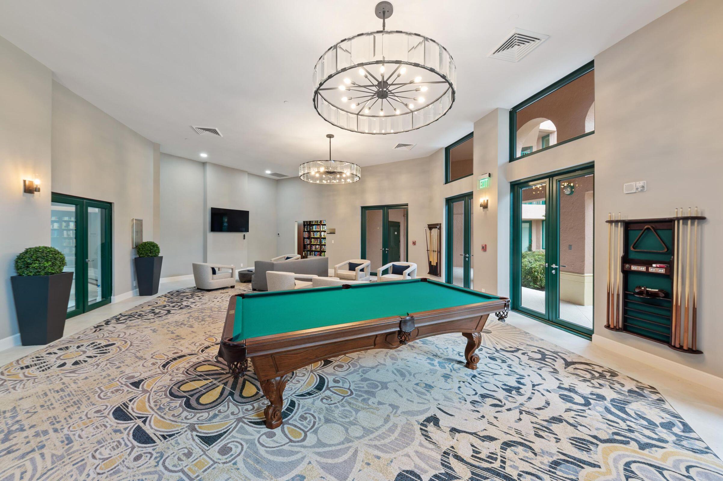 MIZNER COURT CONDO - Residential Lease