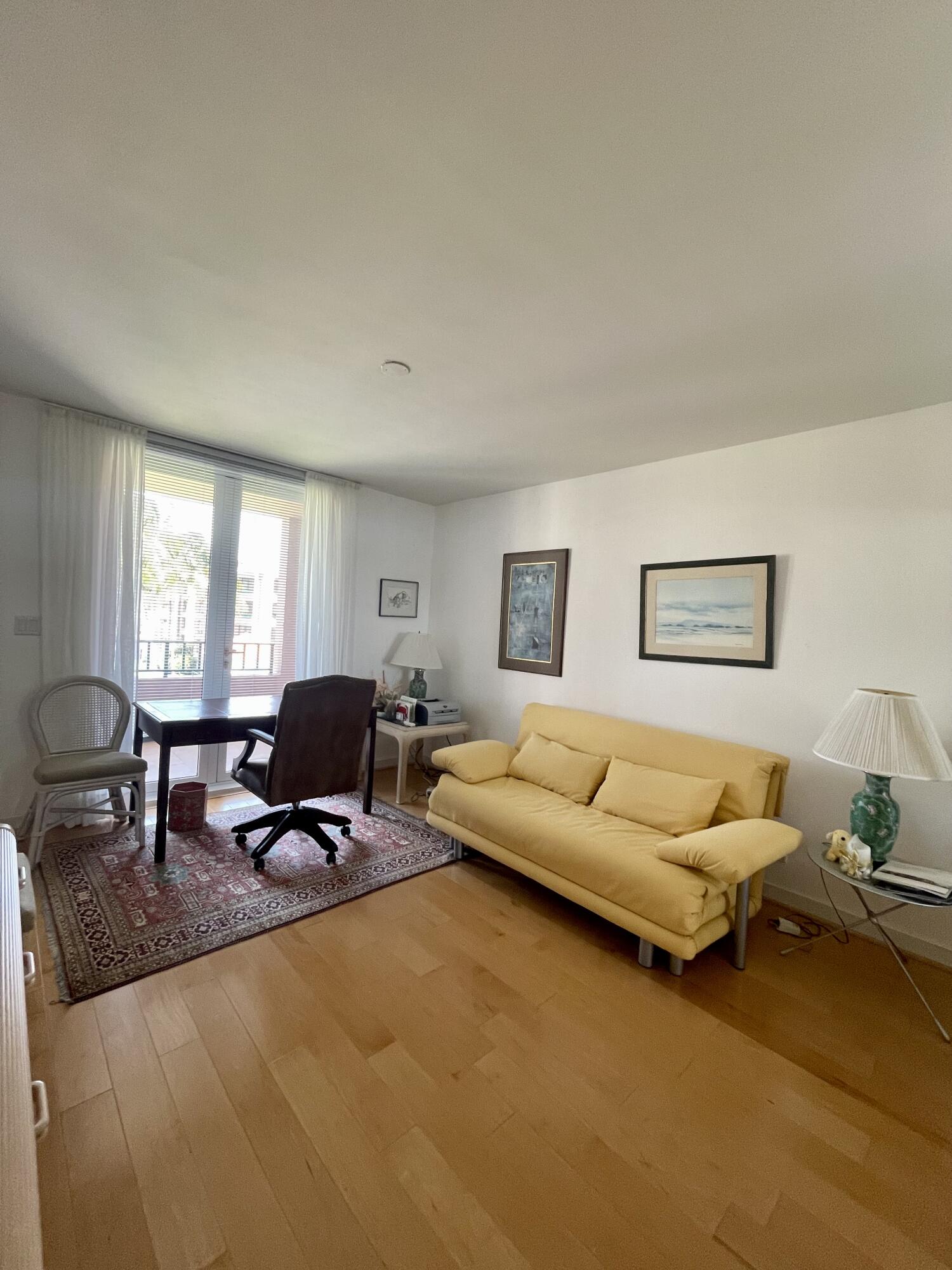 MIZNER COURT CONDO - Residential Lease