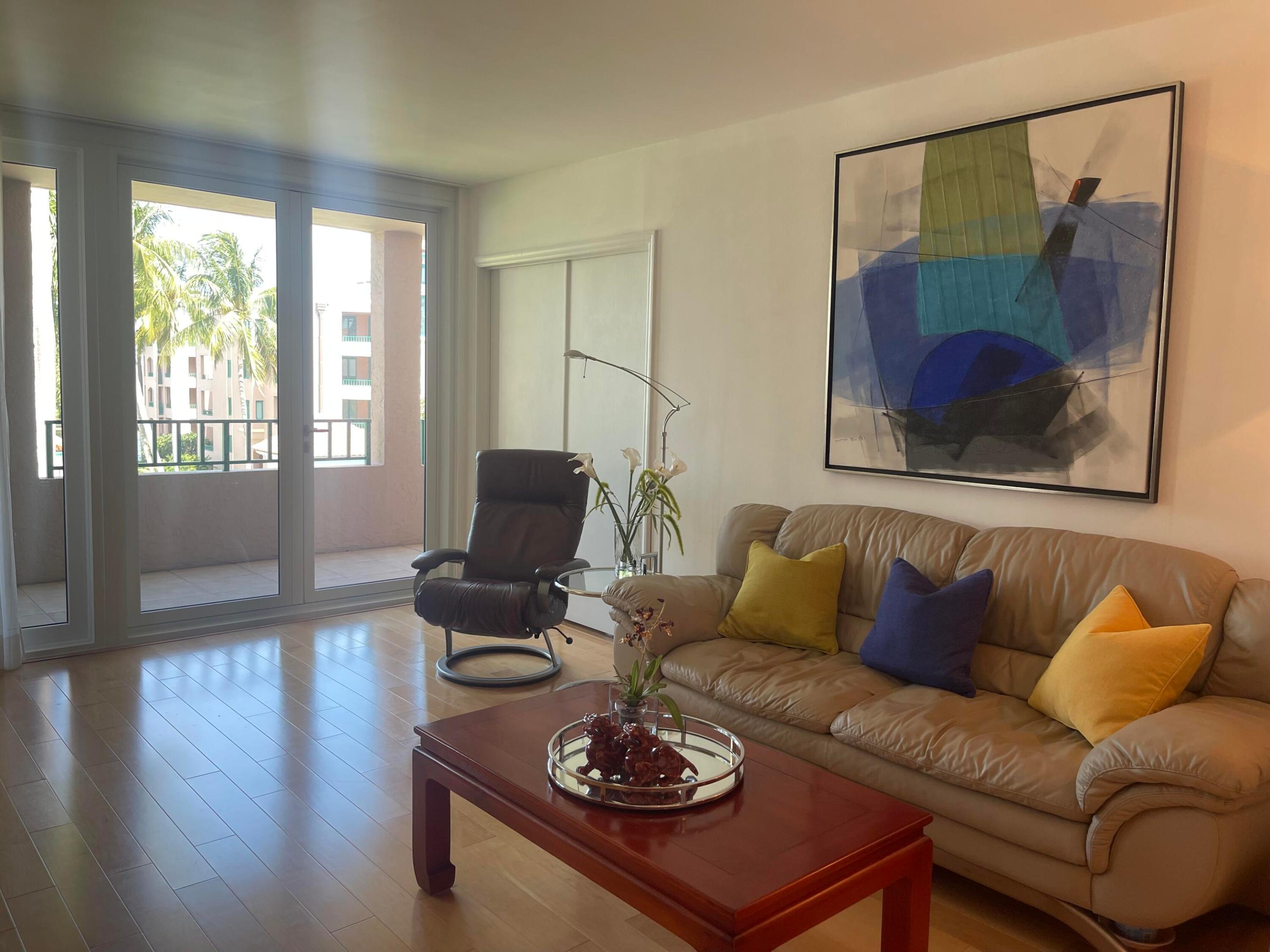 MIZNER COURT CONDO - Residential Lease
