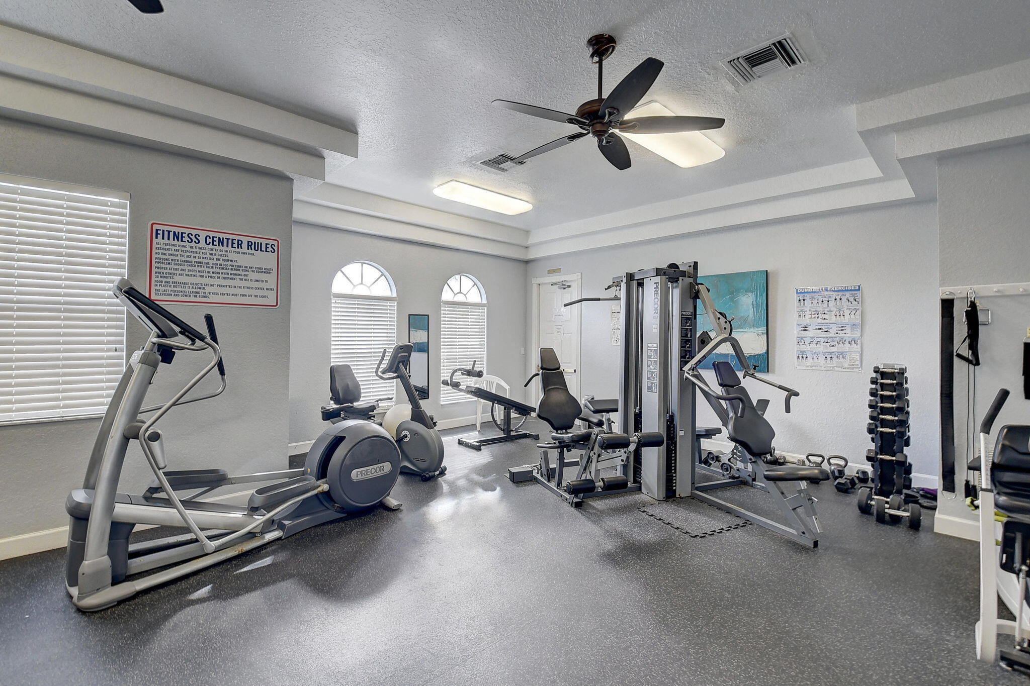Royal Lakes - Residential