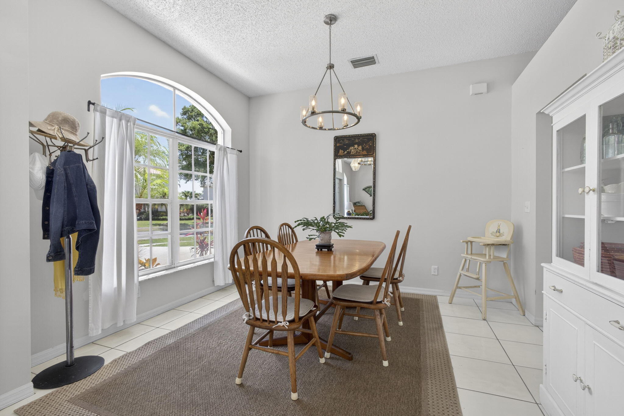 LAKE CHARLESTON - Residential