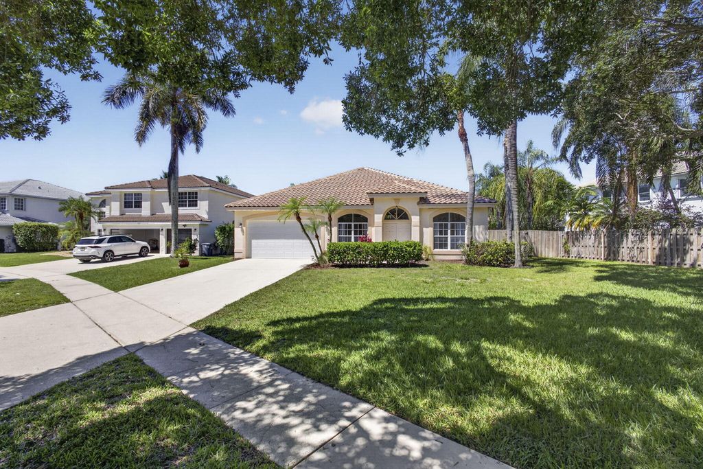 Photo of 7595 Hollington Place, Greenacres, FL 33467 (MLS # B26026845)