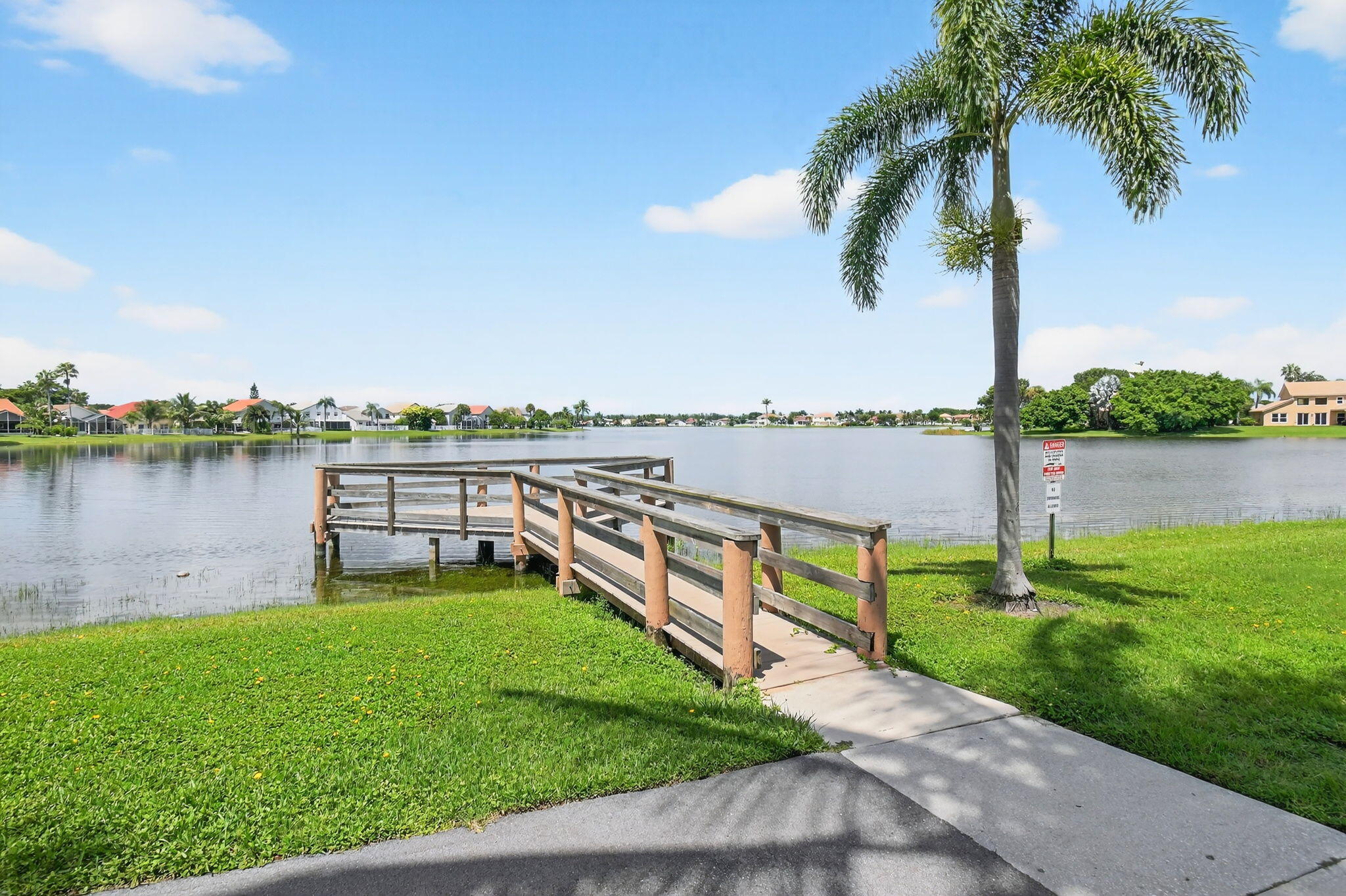 LAKE CHARLESTON - Residential