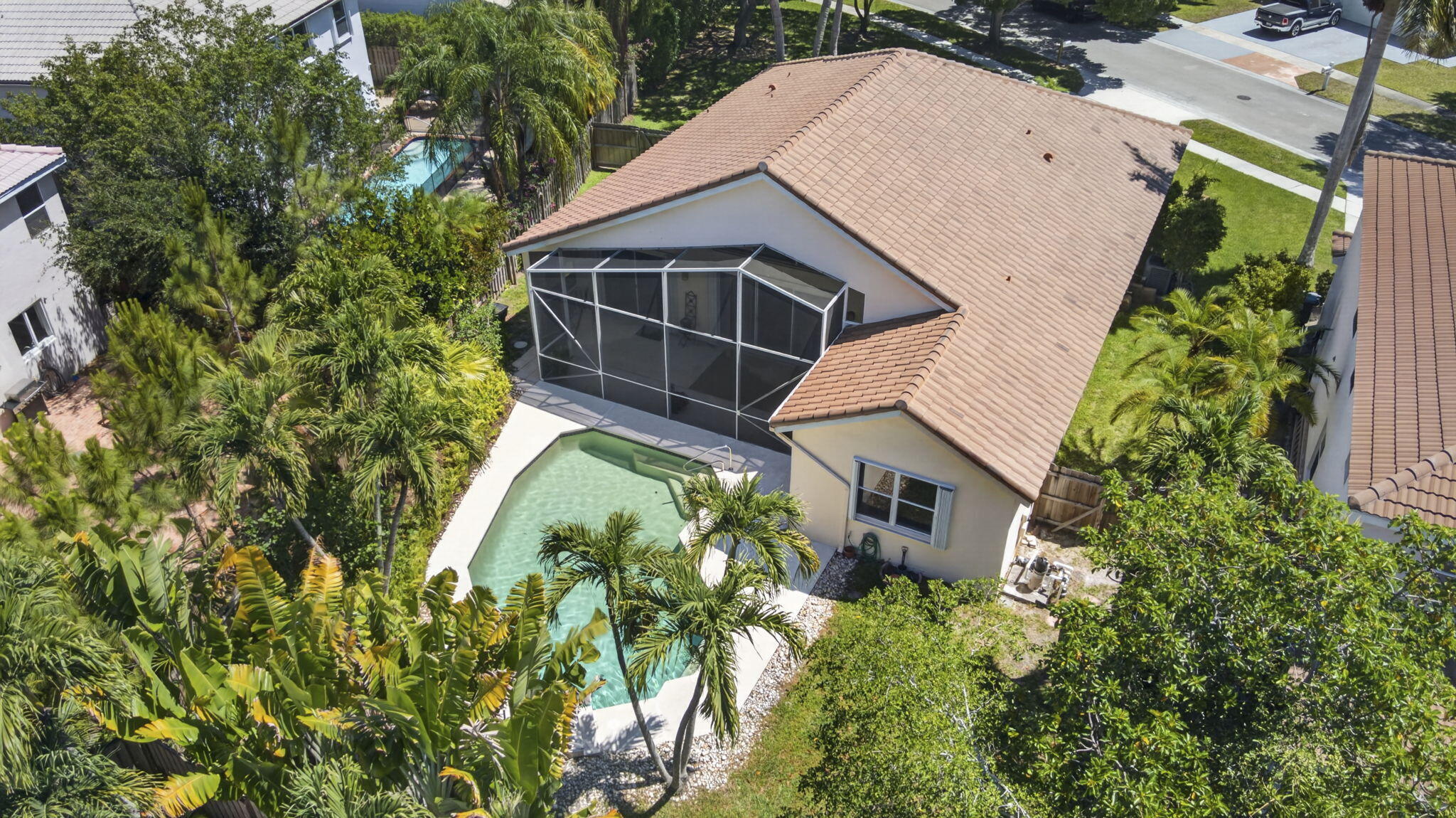 LAKE CHARLESTON - Residential