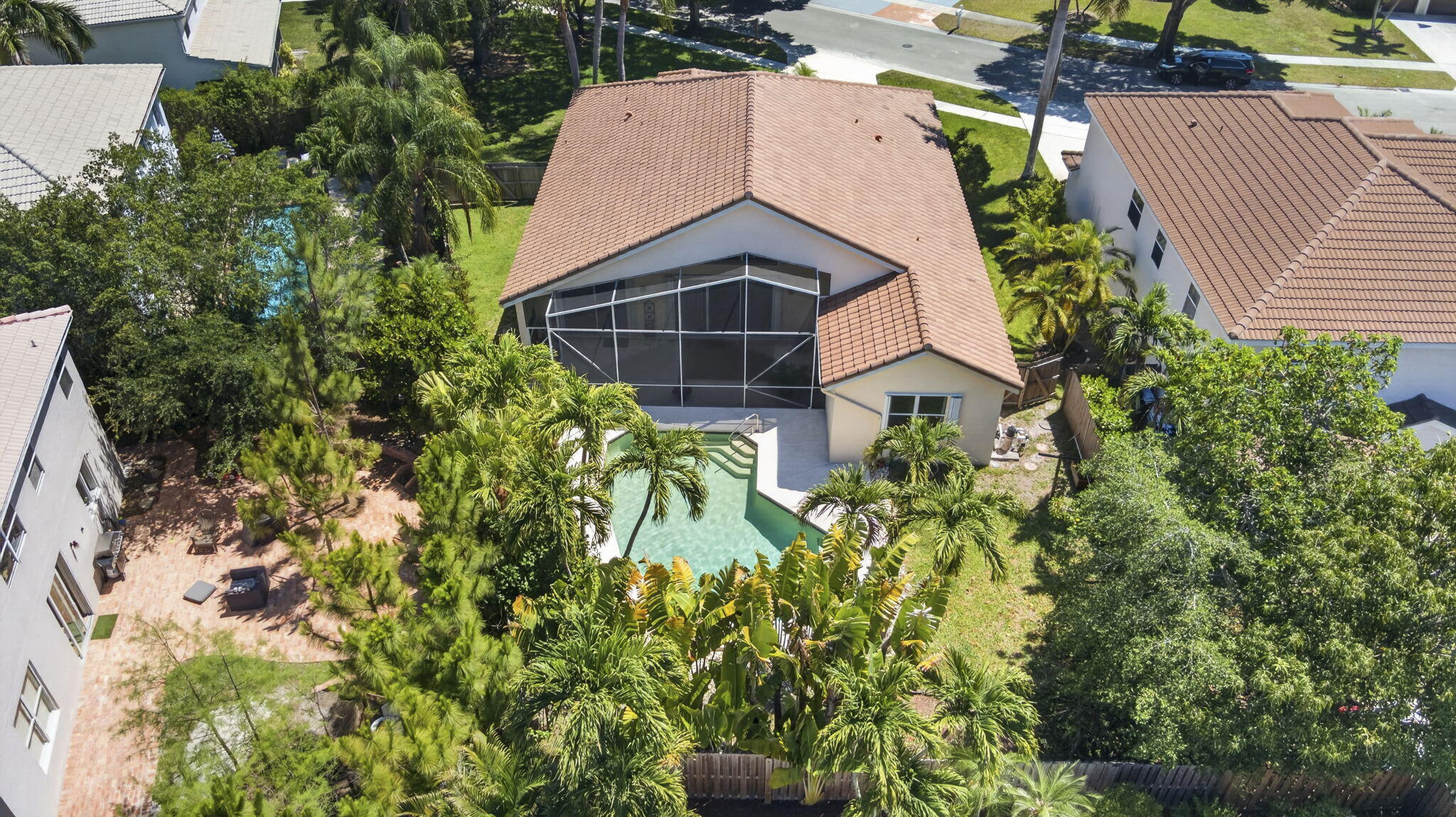 LAKE CHARLESTON - Residential