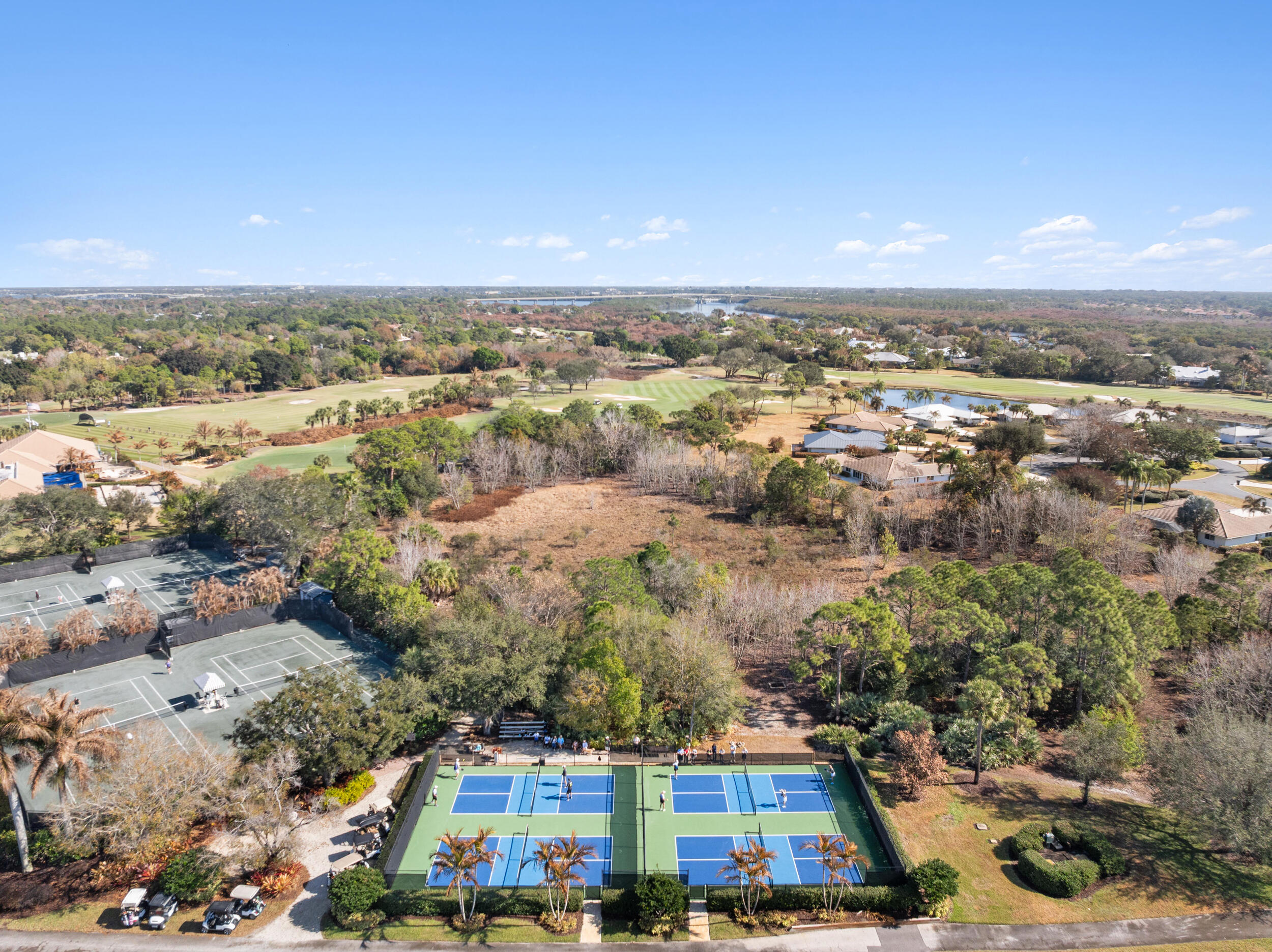 PIPERS LANDING - Residential