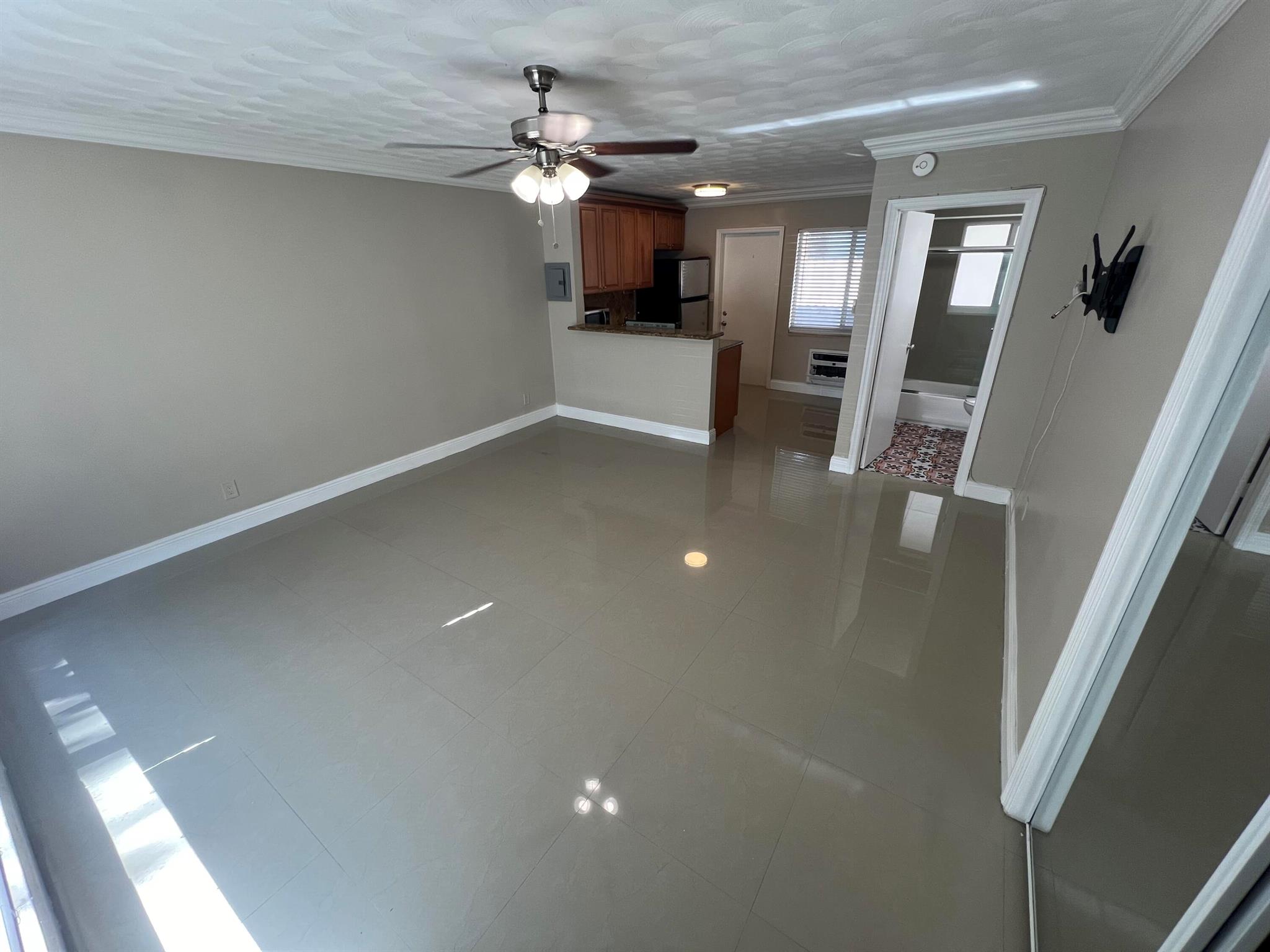 2809 Middle River Drive 4