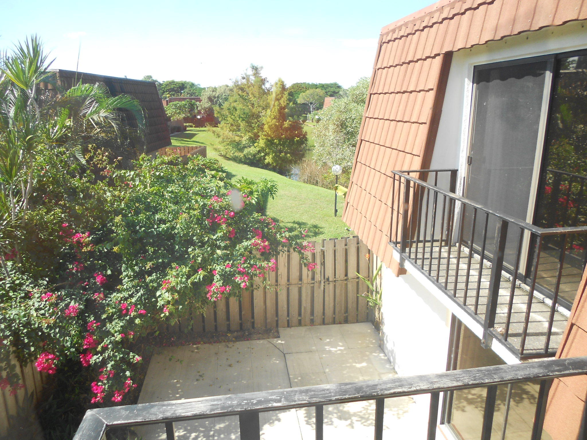 SPANISH WELLS CONDO II - Residential