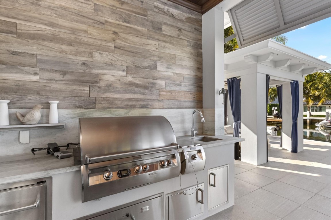 Gould Island 15-62 B - Residential