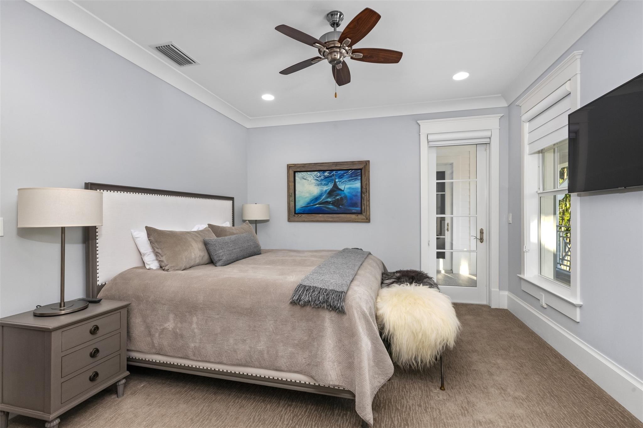 Gould Island 15-62 B - Residential