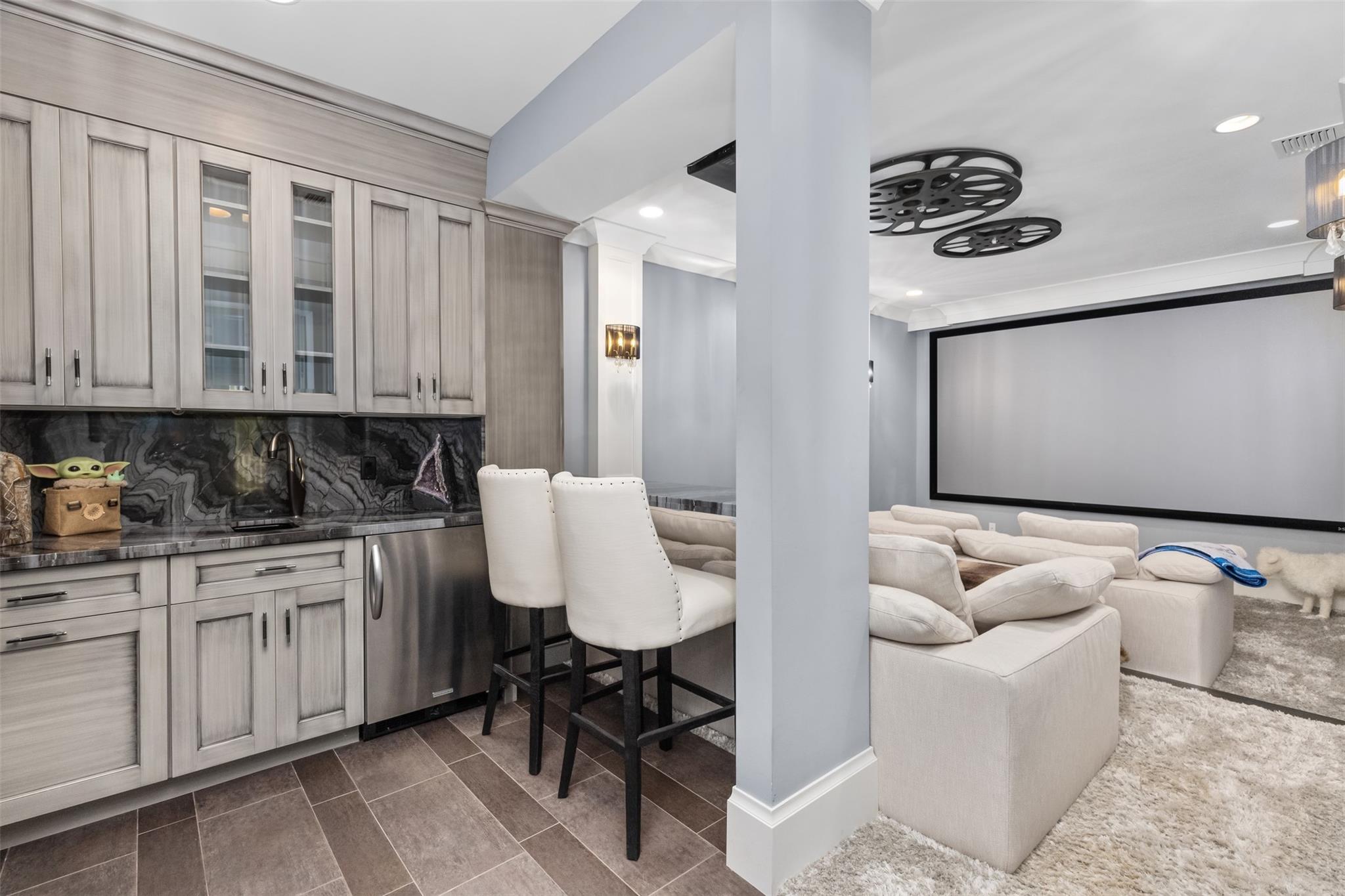 Gould Island 15-62 B - Residential