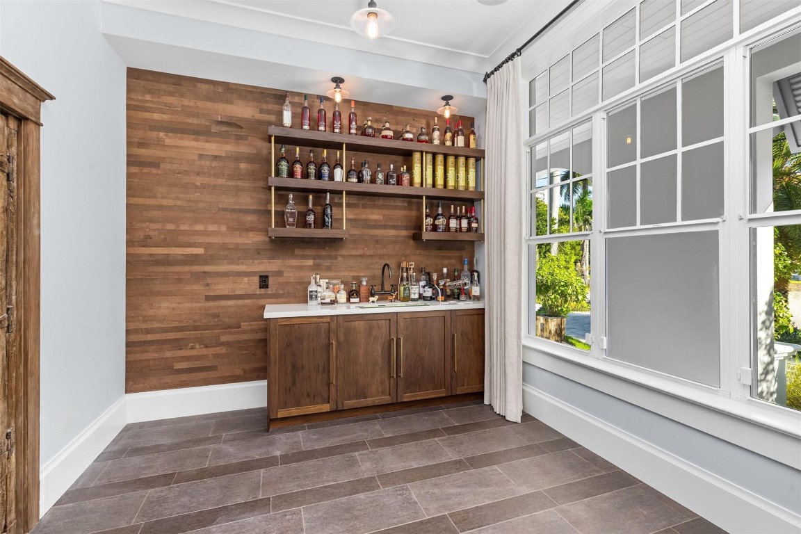 Gould Island 15-62 B - Residential