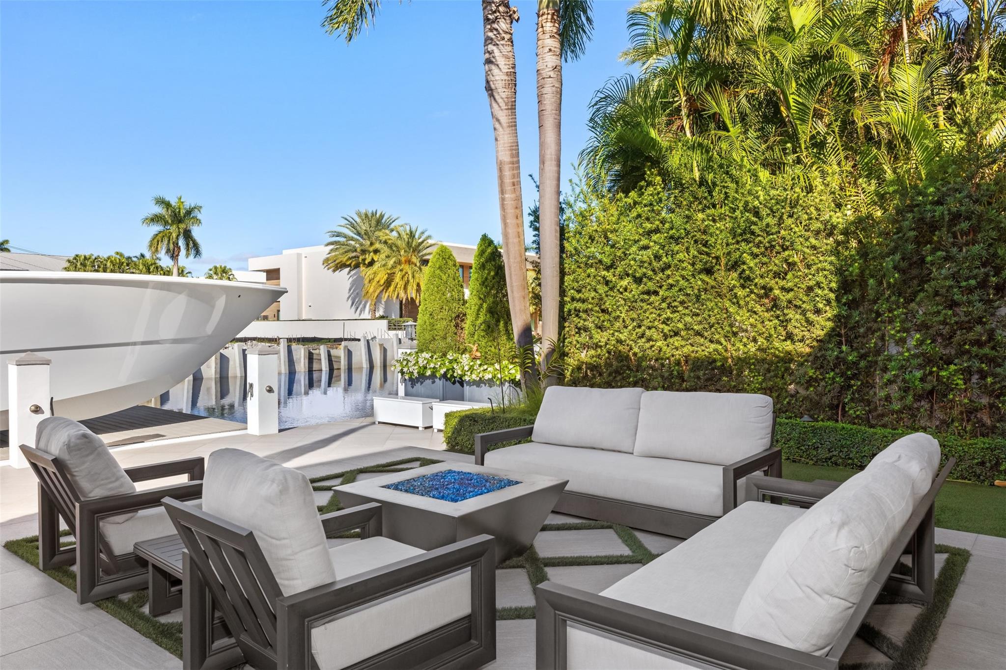 Gould Island 15-62 B - Residential