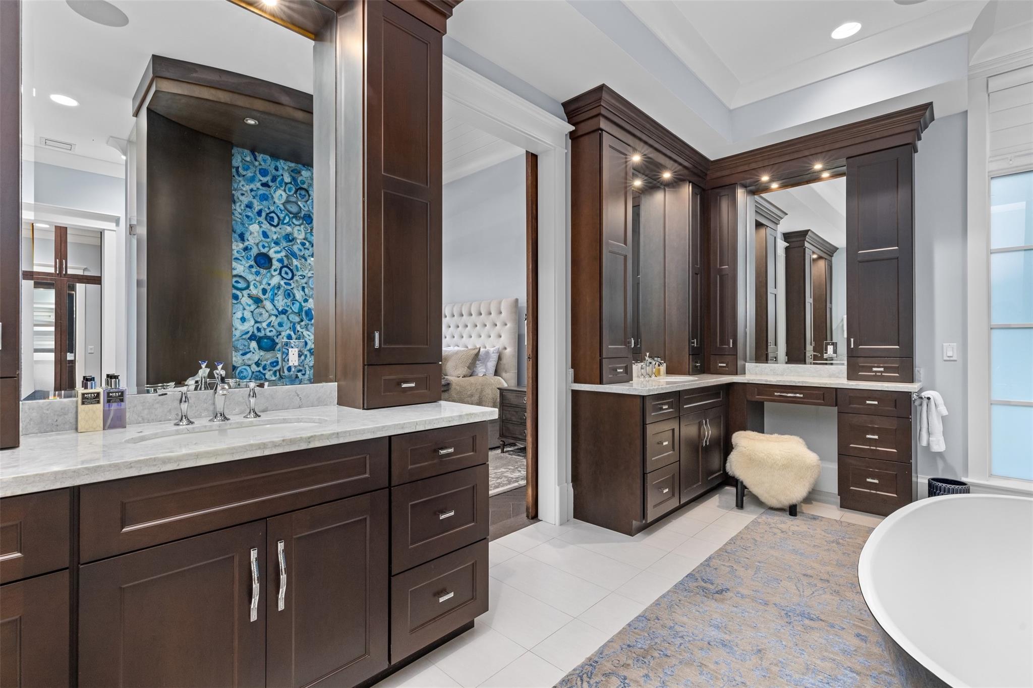 Gould Island 15-62 B - Residential