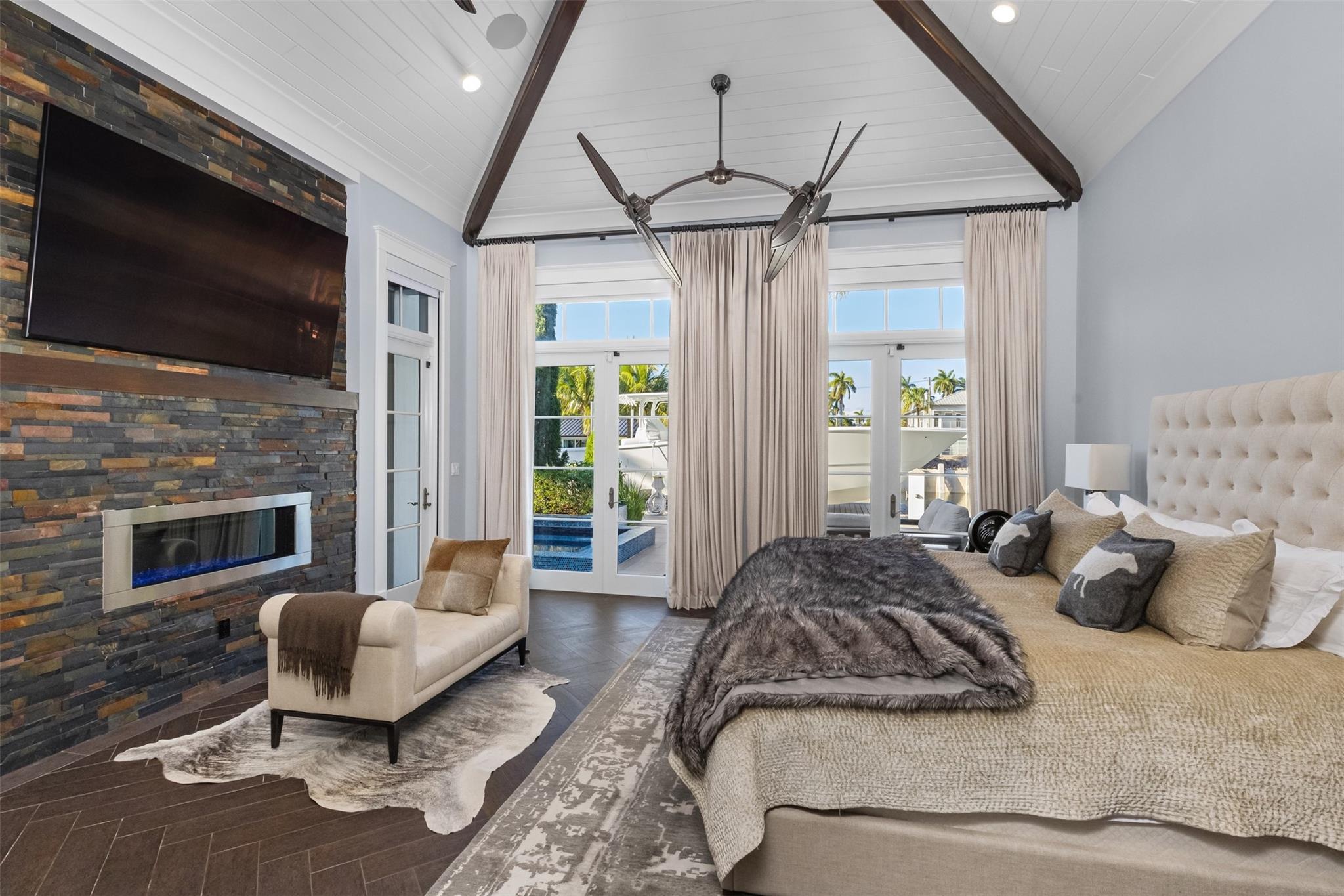 Gould Island 15-62 B - Residential