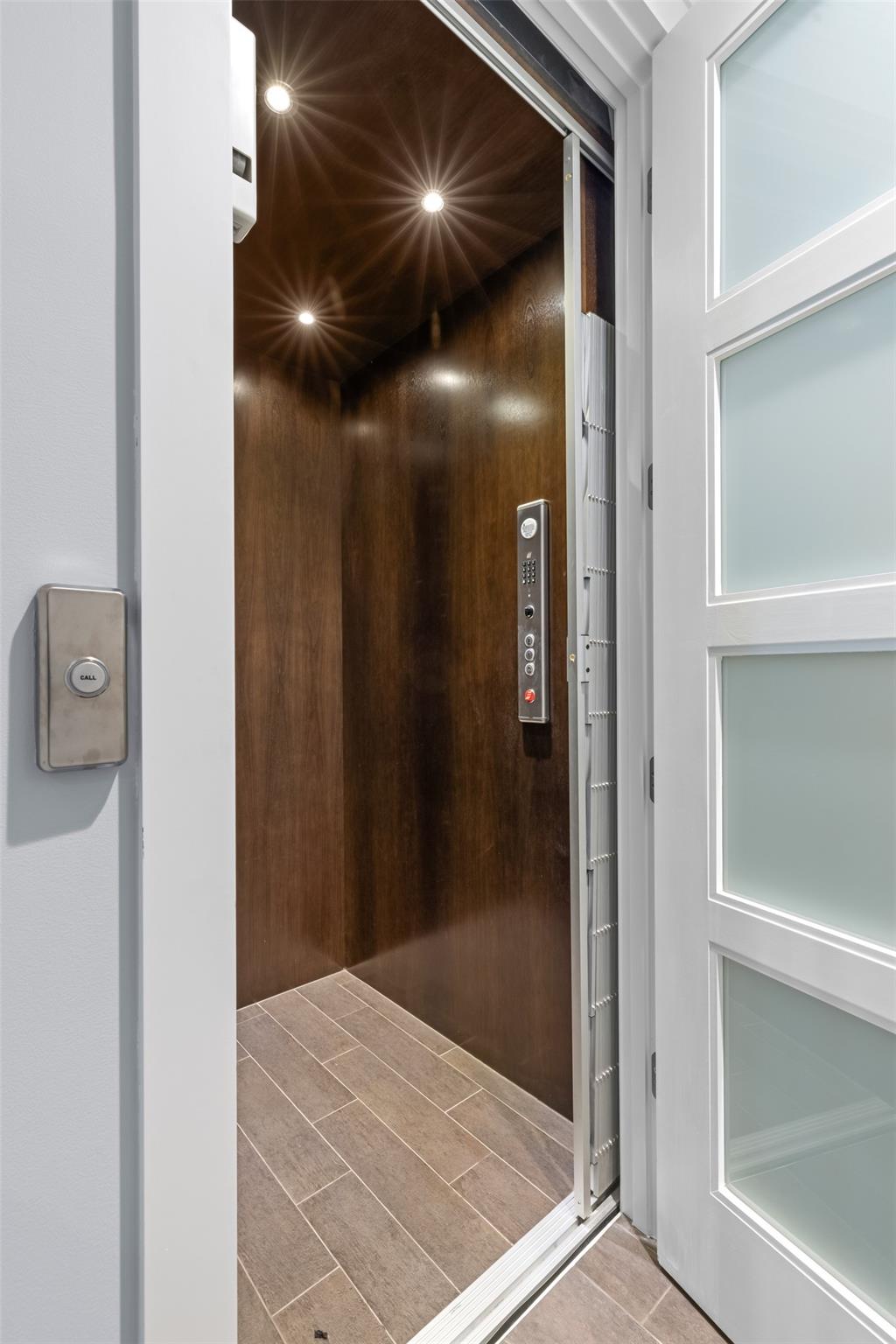 Gould Island 15-62 B - Residential