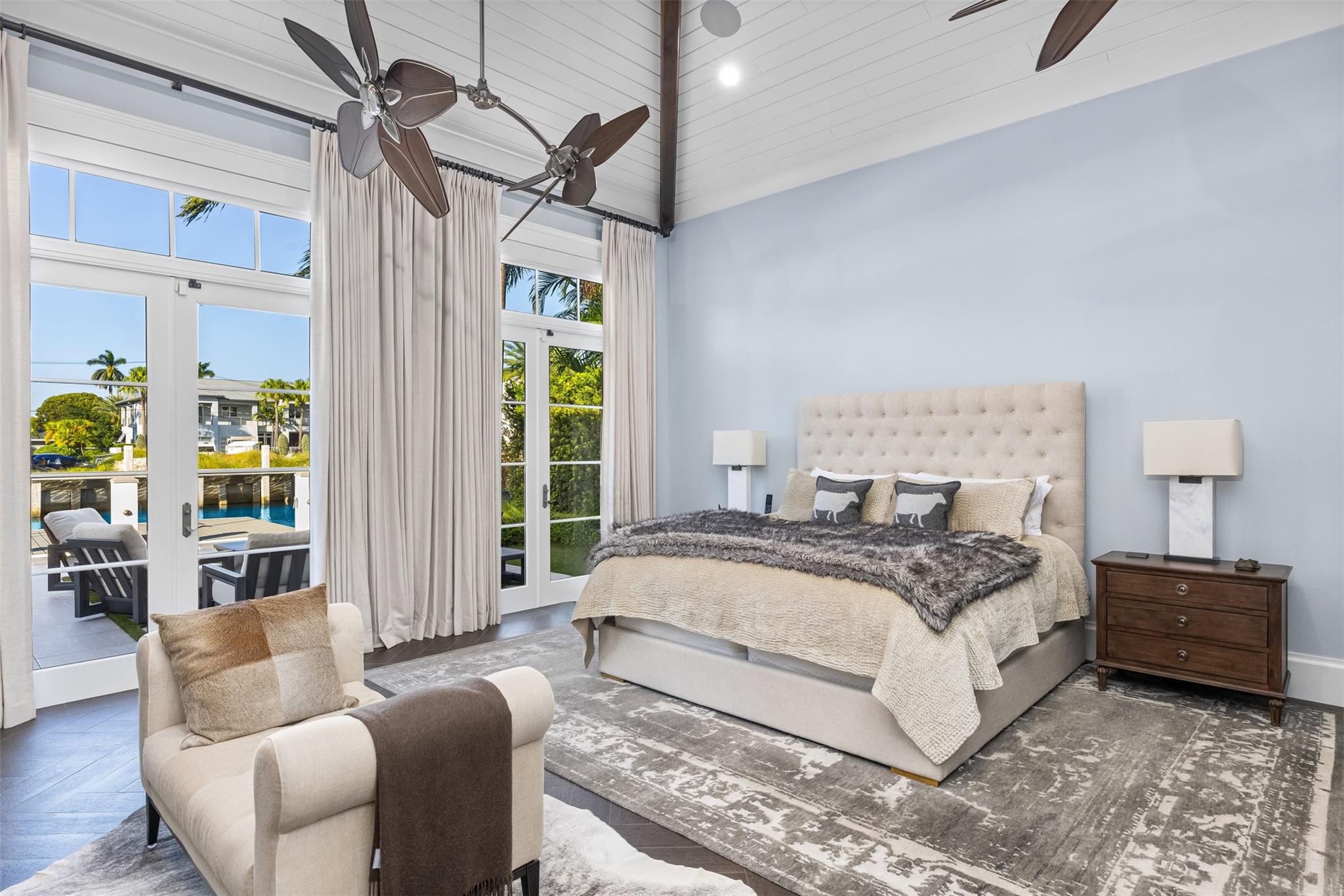 Gould Island 15-62 B - Residential