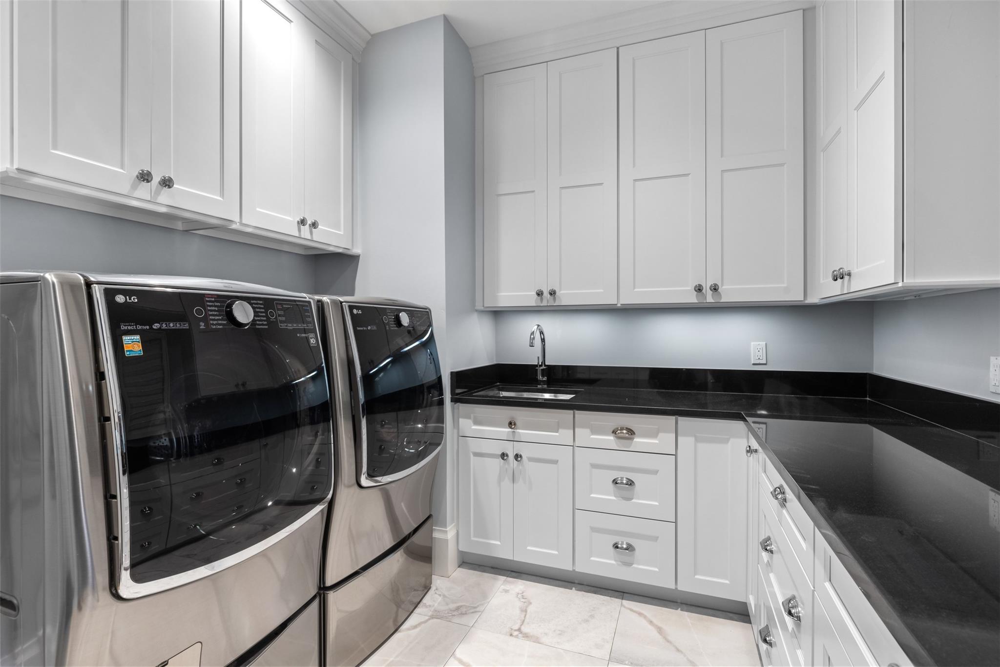 Gould Island 15-62 B - Residential