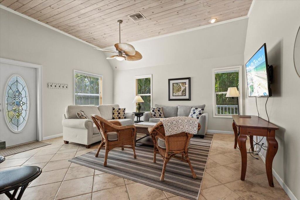 Photo of 4157 SE Bayview Street, Stuart, FL 34997 (MLS # R11070192)