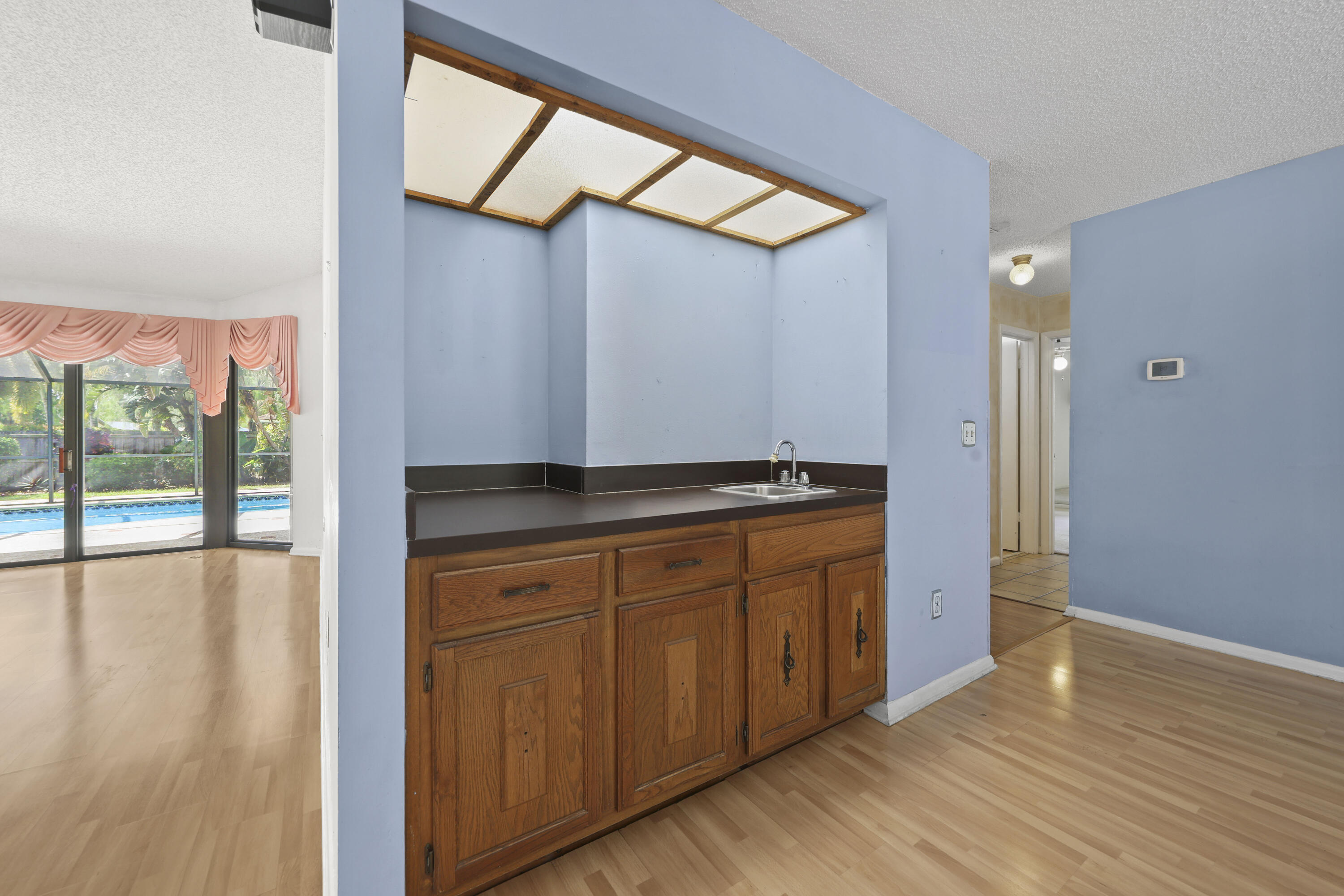 PINEWOOD EAST 2 OF WELLINGTON - Residential