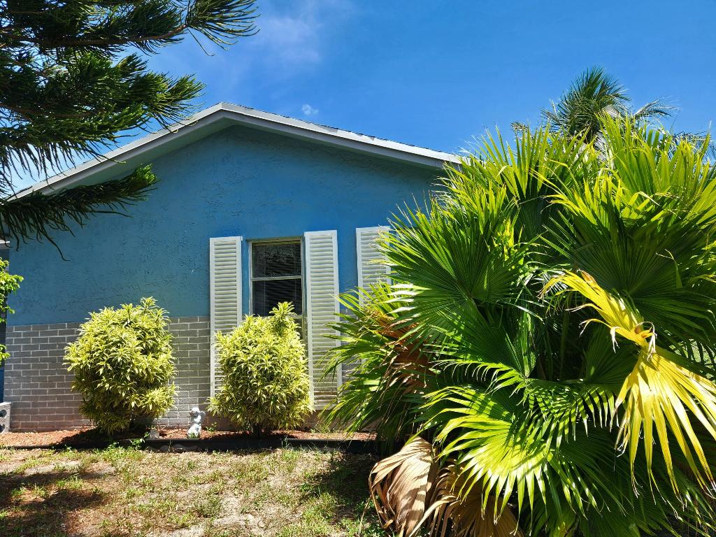 LUCERNE LAKES HOMES VILLAGE II 1ST ADD - Residential